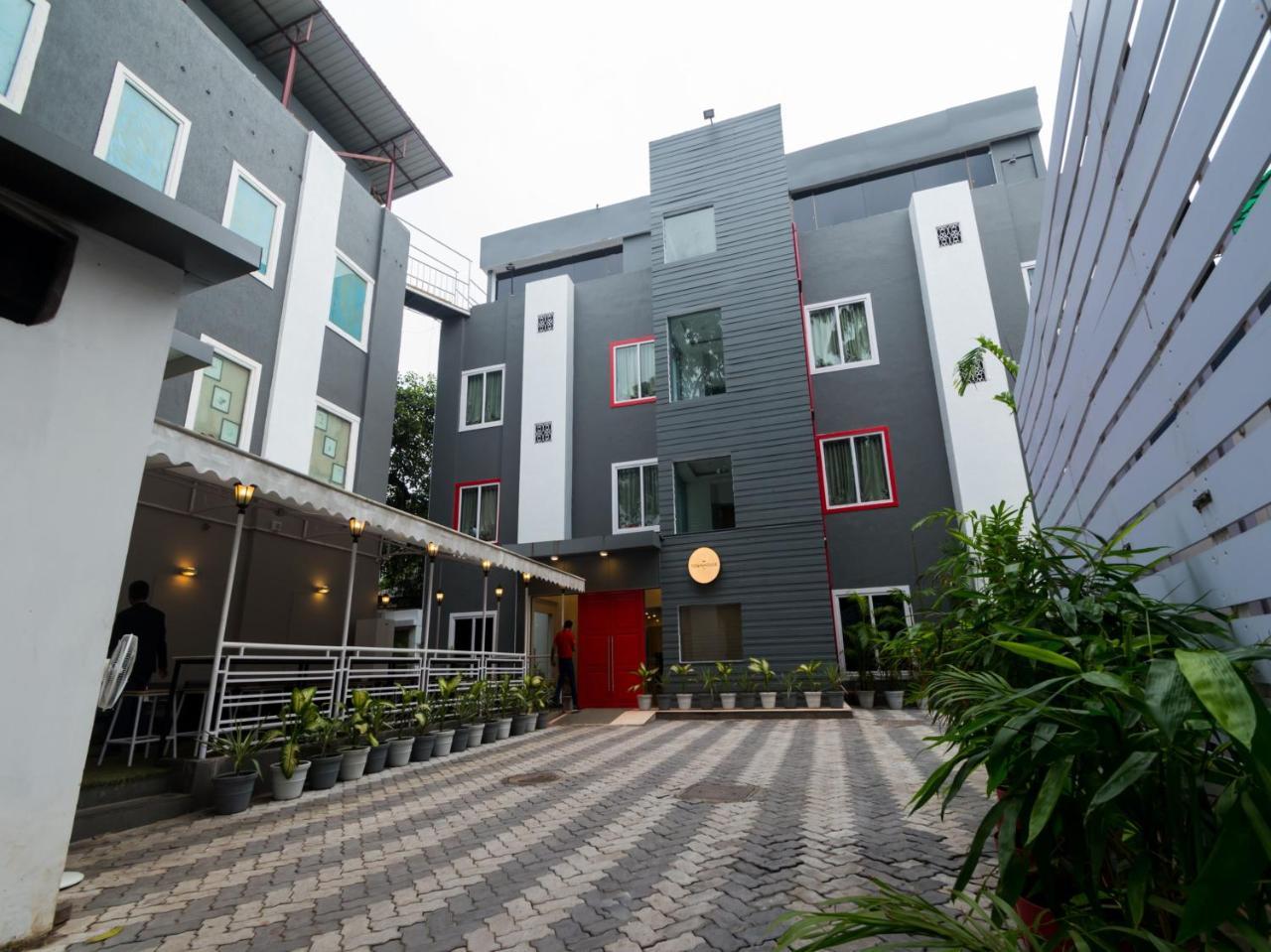 Hotel Oyo Townhouse 11 Esplanade Kalkutta Exterior foto